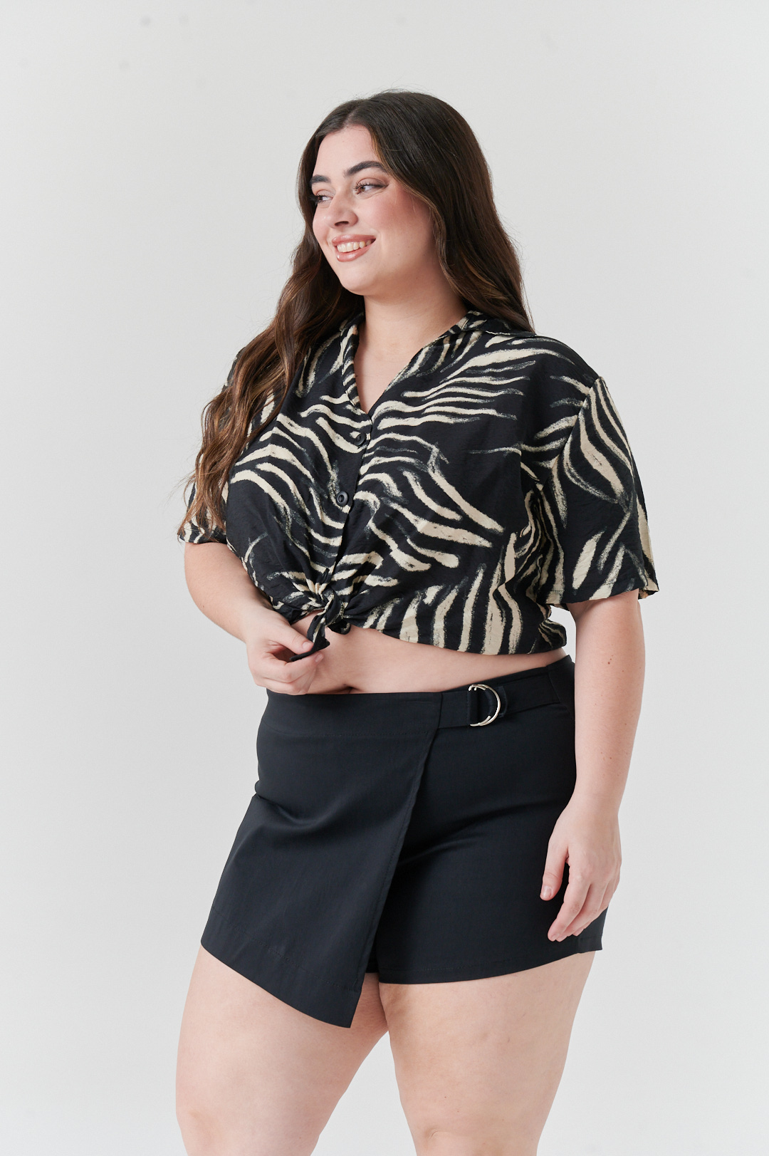 Short Pollera HESTIA - Image 2