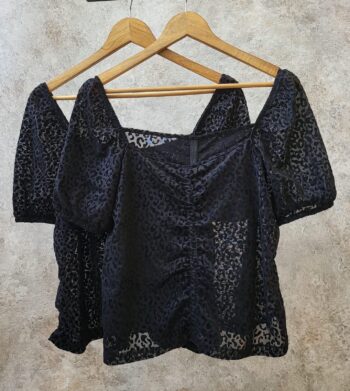 Blusa Top ISIS