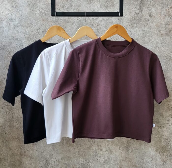 Remera crop top FILAD