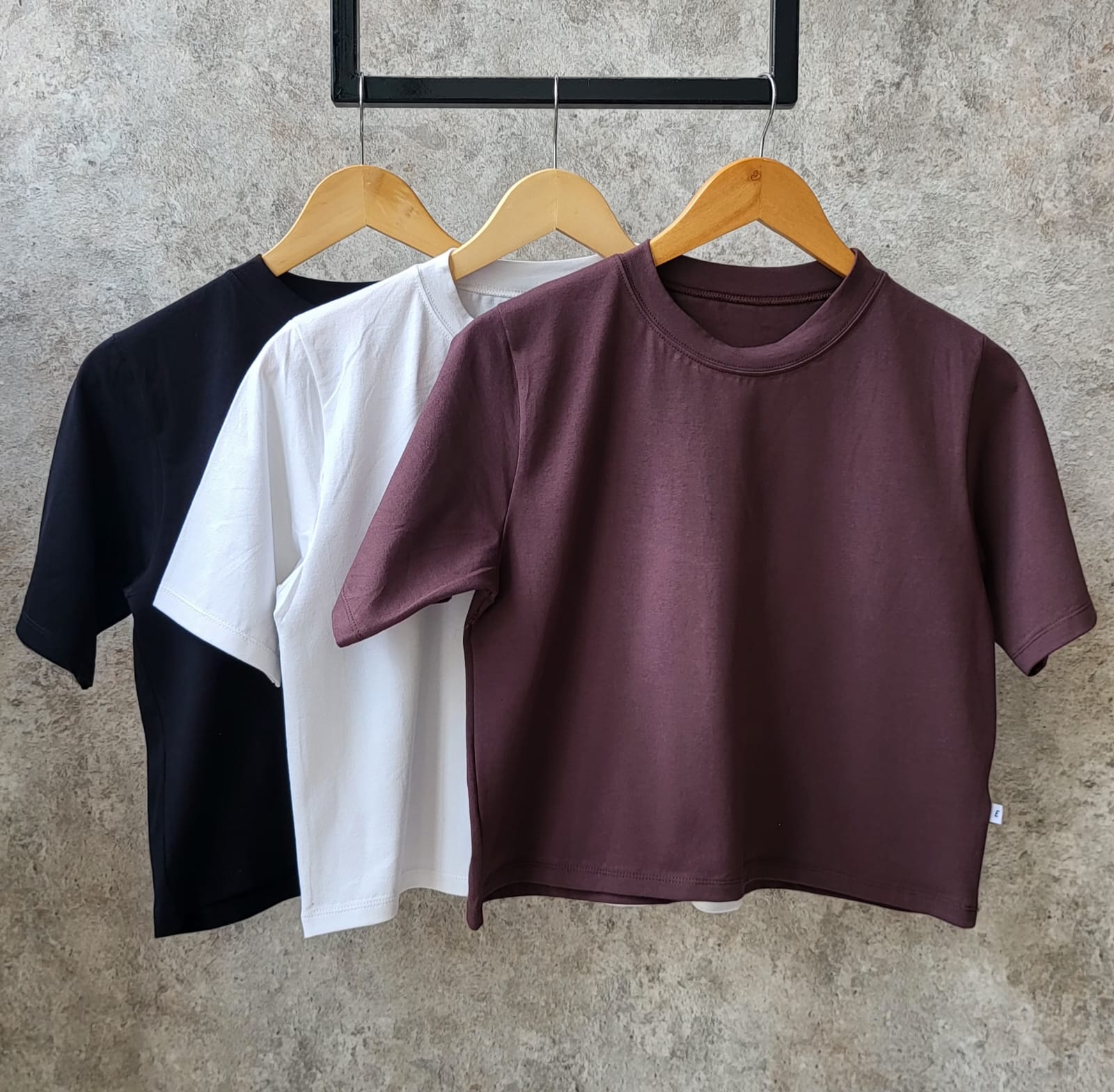 Remera crop top FILAD