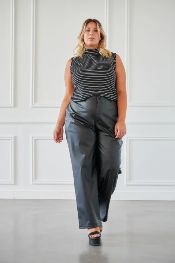 Alternative view of Musculosa IZZIE