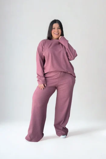 Alternative view of Buzo LAREDO