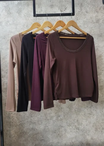 Alternative view of Remera FIORA